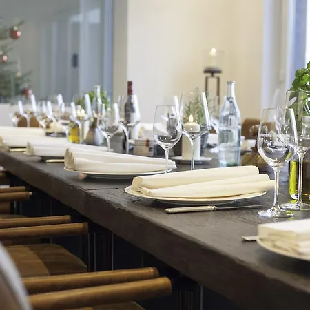 מלון Hensens Residenz 3*