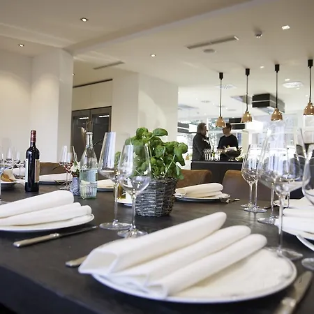 Hensens Residenz 3* Randerath